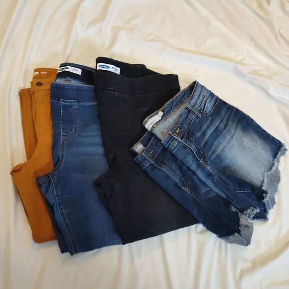 Old Navy Denim - Lot of 5 - Torrid Shorts and Old Navy Pants Women's‎ Size 18